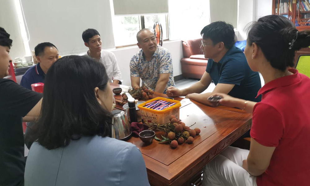 中国清洁协会长李军会走访了深圳-